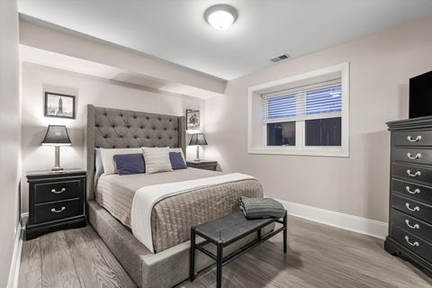 Tiny photo for 4707 N BEACON Street #G, Chicago, IL 60640 (MLS # 12504999)