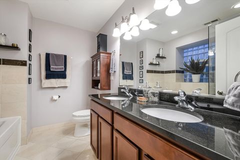 Tiny photo for 4707 N BEACON Street #G, Chicago, IL 60640 (MLS # 12504999)