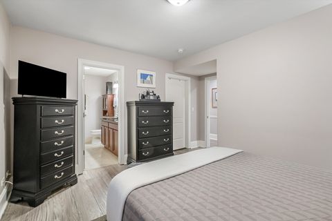 Tiny photo for 4707 N BEACON Street #G, Chicago, IL 60640 (MLS # 12504999)