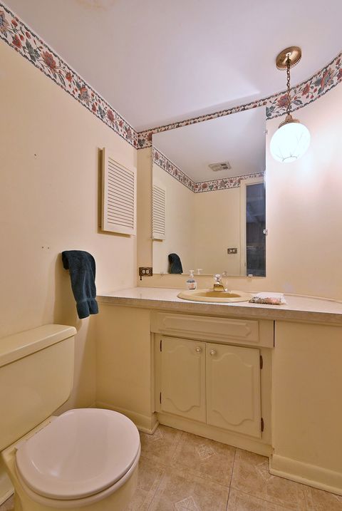 Tiny photo for 1831 N Rolling Lane, Arlington Heights, IL 60004 (MLS # 12581637)