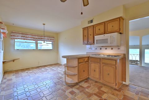 Tiny photo for 1831 N Rolling Lane, Arlington Heights, IL 60004 (MLS # 12581637)