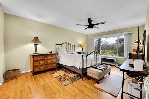 Tiny photo for 196 Shoreline Road, Lake Barrington, IL 60010 (MLS # 12621512)