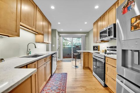 Tiny photo for 196 Shoreline Road, Lake Barrington, IL 60010 (MLS # 12621512)