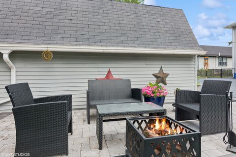 Tiny photo for 32 Anderson Boulevard, Geneva, IL 60134 (MLS # 12380617)