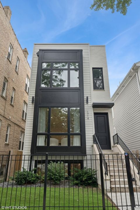 Photo of 1714 N Washtenaw Avenue #1, Chicago, IL 60647 (MLS # 12461005)