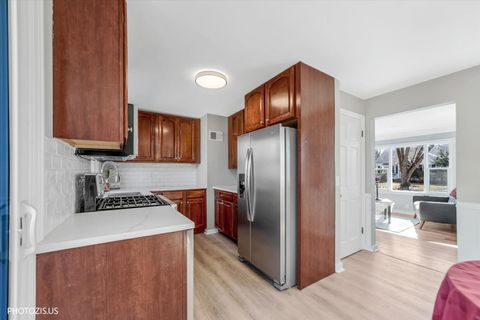 Tiny photo for 112 Pearl Street, Cary, IL 60013 (MLS # 12574910)