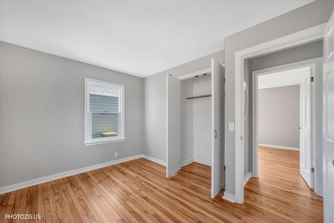 Tiny photo for 112 Pearl Street, Cary, IL 60013 (MLS # 12574910)