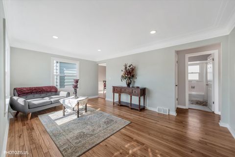 Tiny photo for 112 Pearl Street, Cary, IL 60013 (MLS # 12574910)