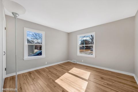 Tiny photo for 112 Pearl Street, Cary, IL 60013 (MLS # 12574910)