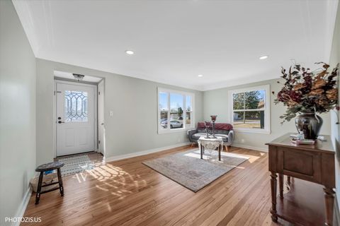 Tiny photo for 112 Pearl Street, Cary, IL 60013 (MLS # 12574910)