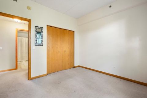 Tiny photo for 3125 Town Square Drive #201, Rolling Meadows, IL 60008 (MLS # 12491347)