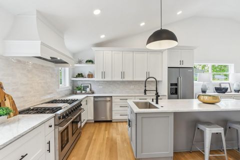 Tiny photo for 629 N Lincoln Avenue, Geneva, IL 60134 (MLS # 12480004)