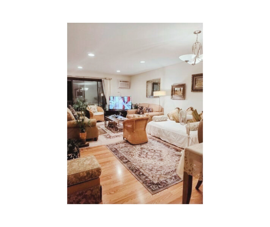 239 GREGORY Street 13