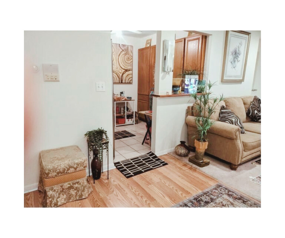 239 GREGORY Street 13