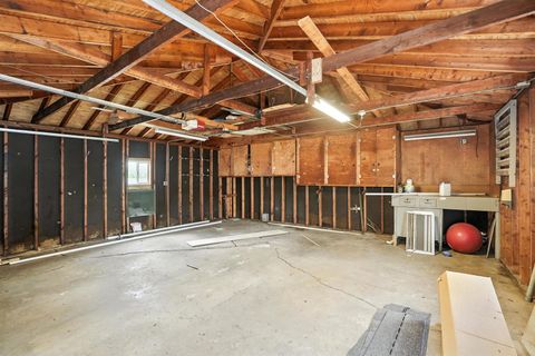 Tiny photo for 3312 E 170th Street, Lansing, IL 60438 (MLS # 12439479)