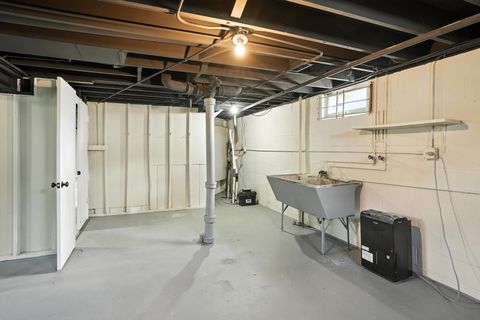 Tiny photo for 3312 E 170th Street, Lansing, IL 60438 (MLS # 12439479)