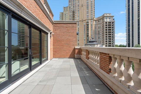 Tiny photo for 451 W Deming Place, Chicago, IL 60614 (MLS # 12760503)