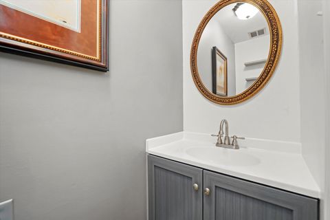 Tiny photo for 10823 S Keeler Avenue, Oak Lawn, IL 60453 (MLS # 12465966)
