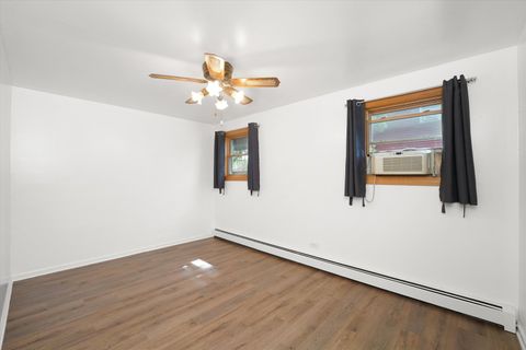 Tiny photo for 10823 S Keeler Avenue, Oak Lawn, IL 60453 (MLS # 12465966)