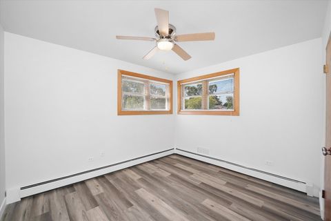 Tiny photo for 10823 S Keeler Avenue, Oak Lawn, IL 60453 (MLS # 12465966)