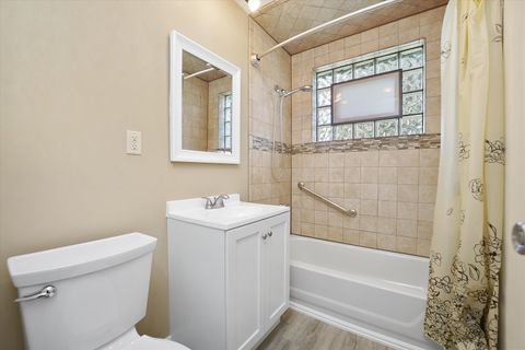 Tiny photo for 10823 S Keeler Avenue, Oak Lawn, IL 60453 (MLS # 12465966)
