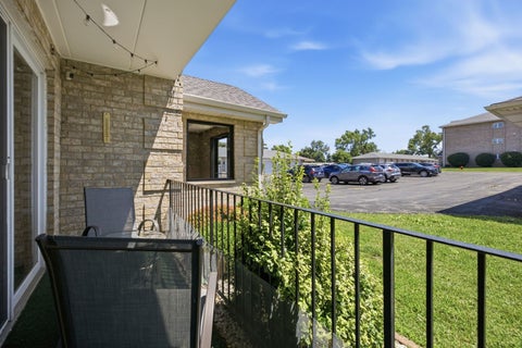 Tiny photo for 8836 Amelia Court #1A, Justice, IL 60458 (MLS # 12679166)
