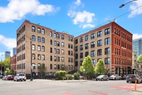 525 N Halsted Street 300 Chicago IL 60642
