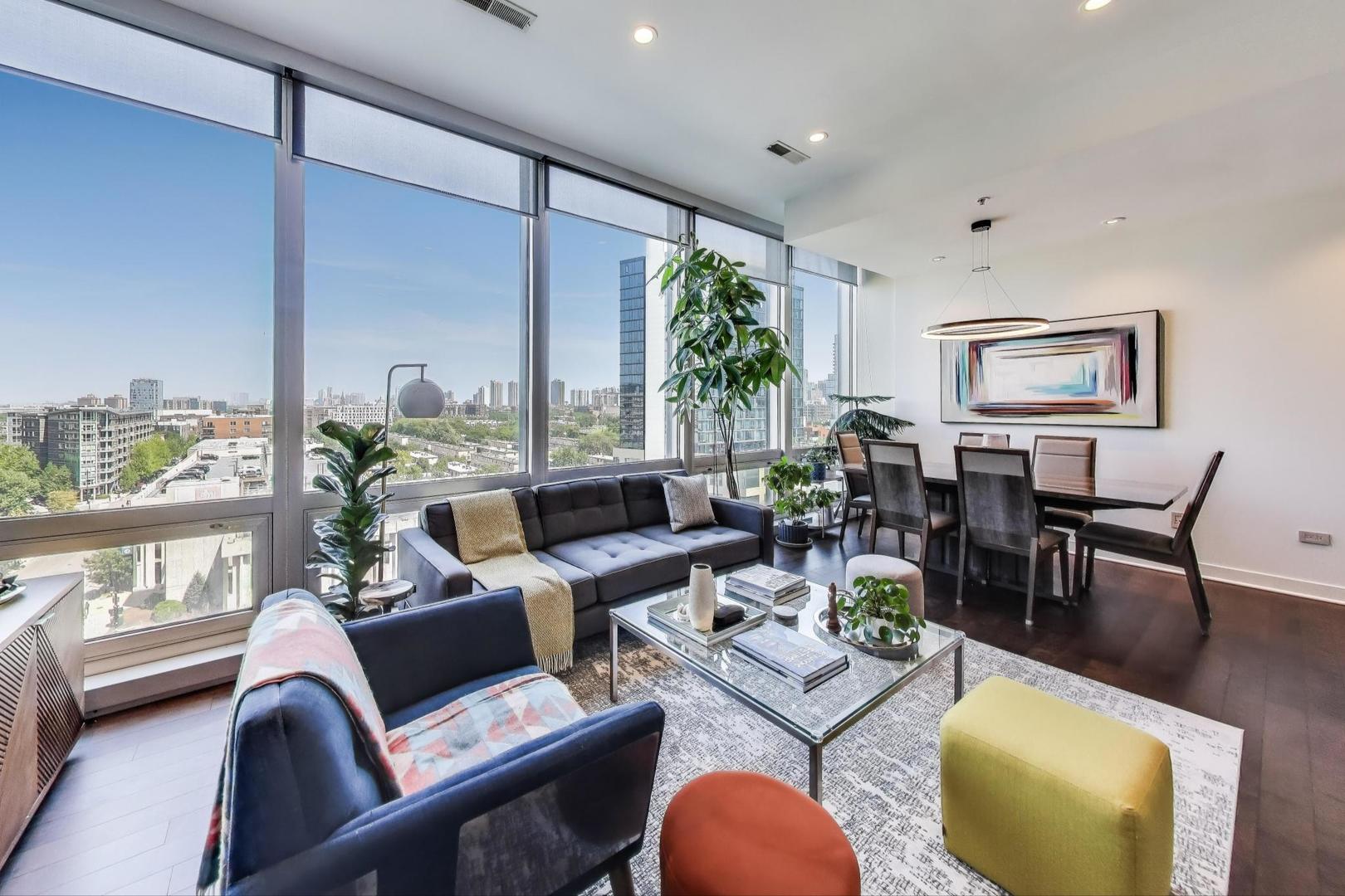 500 W SUPERIOR Street 702