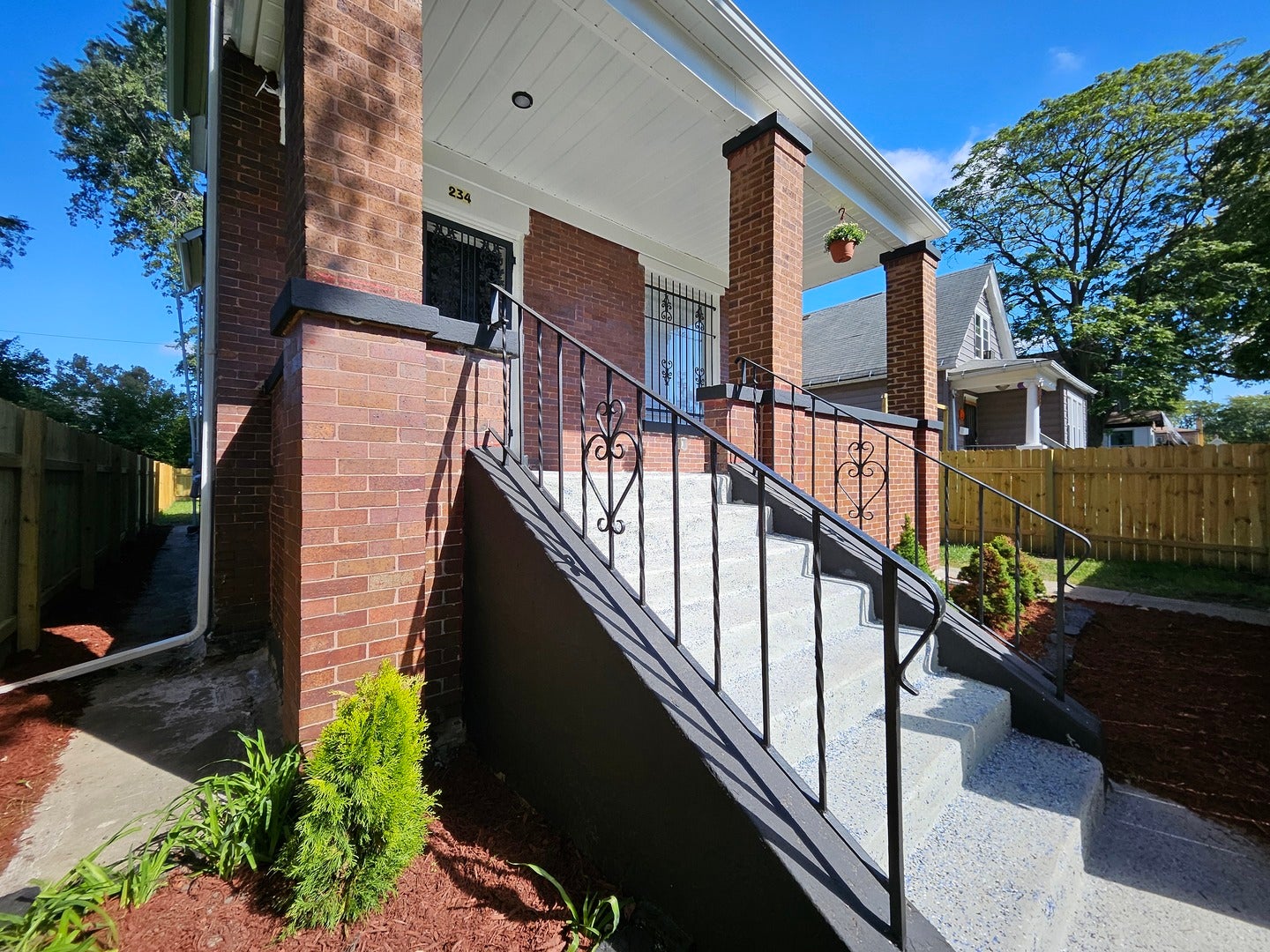 234 W 105th Place