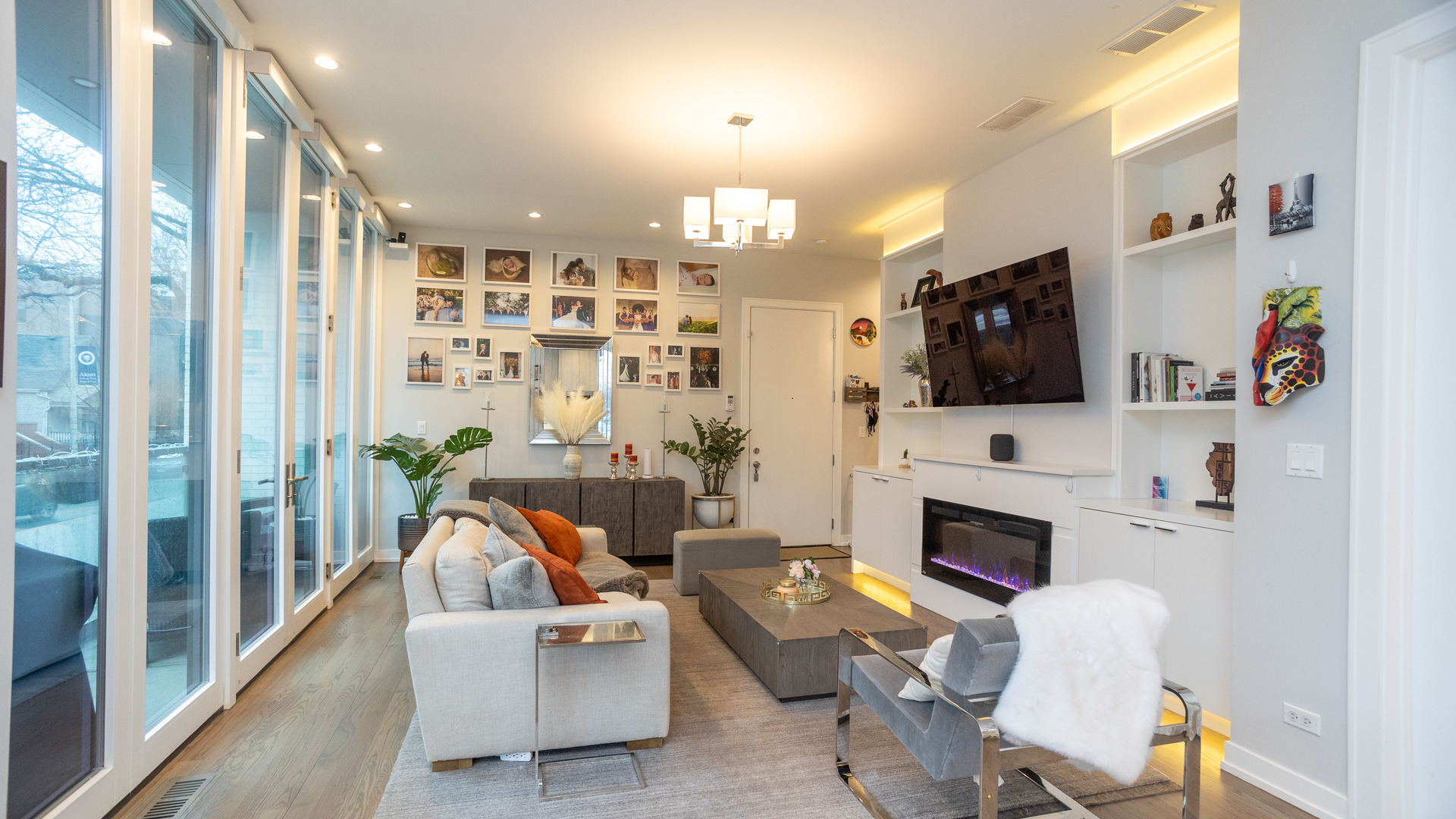 1947 W DIVERSEY Avenue 1W