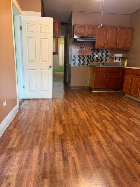 2725 W 23rd Place