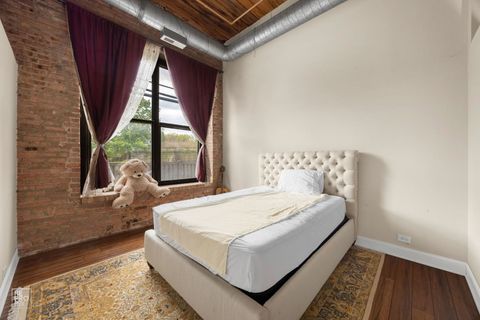 Tiny photo for 1525 S Michigan Avenue #107, Chicago, IL 60605 (MLS # 12632940)