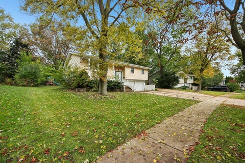 Tiny photo for 1410 Princeton Lane, Schaumburg, IL 60193 (MLS # 12784460)