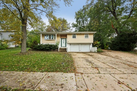 Photo of 1410 Princeton Lane, Schaumburg, IL 60193 (MLS # 12784460)