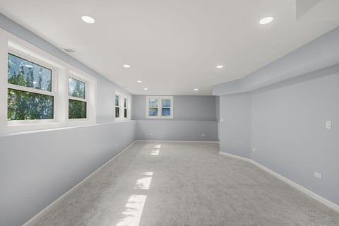 Tiny photo for 6672 W Montrose Avenue, Harwood Heights, IL 60706 (MLS # 12756344)