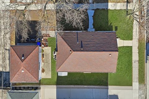 Tiny photo for 4448 Lawndale Avenue, Lyons, IL 60534 (MLS # 12559890)