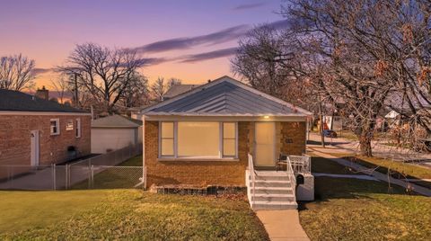 Photo of 4448 Lawndale Avenue, Lyons, IL 60534 (MLS # 12559890)
