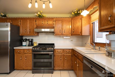 Tiny photo for 9345 S 82nd Court, Hickory Hills, IL 60457 (MLS # 12612451)