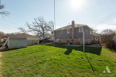 Tiny photo for 9345 S 82nd Court, Hickory Hills, IL 60457 (MLS # 12612451)