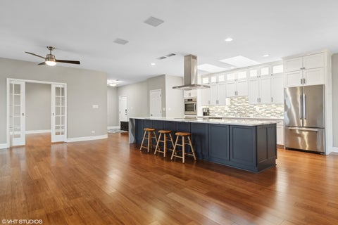 Tiny photo for 1 Renaissance Place #1PH, Palatine, IL 60067 (MLS # 12716535)