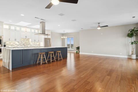 Tiny photo for 1 Renaissance Place #1PH, Palatine, IL 60067 (MLS # 12716535)