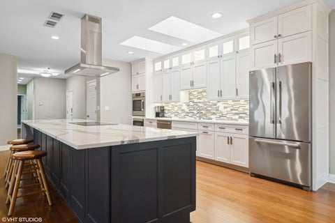 Tiny photo for 1 Renaissance Place #1PH, Palatine, IL 60067 (MLS # 12716535)