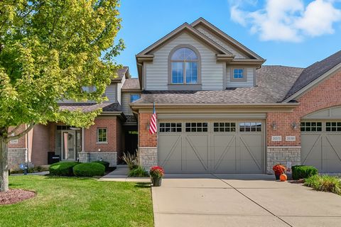 Photo of 20373 Mackinac Point Drive, Frankfort, IL 60423 (MLS # 12491396)