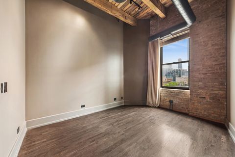 Tiny photo for 520 W Huron Street W #612, Chicago, IL 60654 (MLS # 12668088)