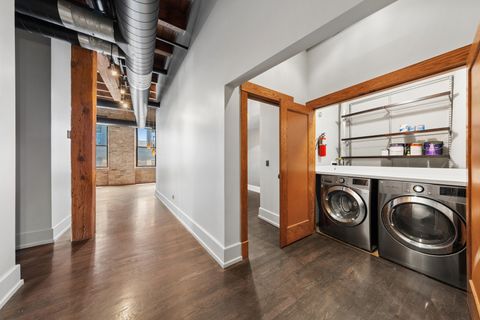 Tiny photo for 520 W Huron Street W #612, Chicago, IL 60654 (MLS # 12668088)