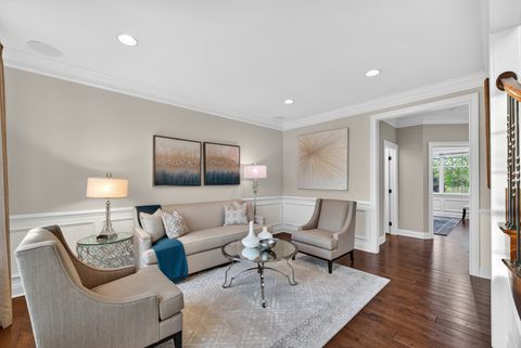 Tiny photo for 12 Wood Oaks Drive, South Barrington, IL 60010 (MLS # 12634270)