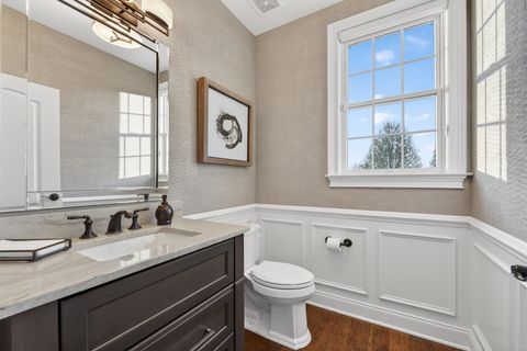Tiny photo for 12 Wood Oaks Drive, South Barrington, IL 60010 (MLS # 12634270)