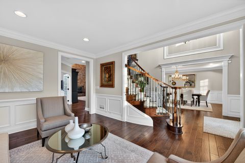 Tiny photo for 12 Wood Oaks Drive, South Barrington, IL 60010 (MLS # 12634270)