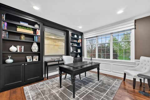 Tiny photo for 12 Wood Oaks Drive, South Barrington, IL 60010 (MLS # 12634270)