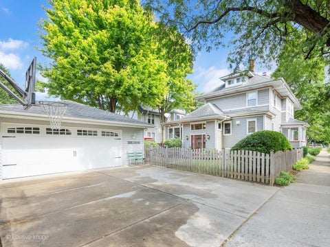 Tiny photo for 500 N Ashland Avenue, La Grange Park, IL 60526 (MLS # 12757410)